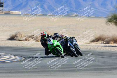 media/Jan-08-2022-SoCal Trackdays (Sat) [[1ec2777125]]/Turn 4 (1145am)/